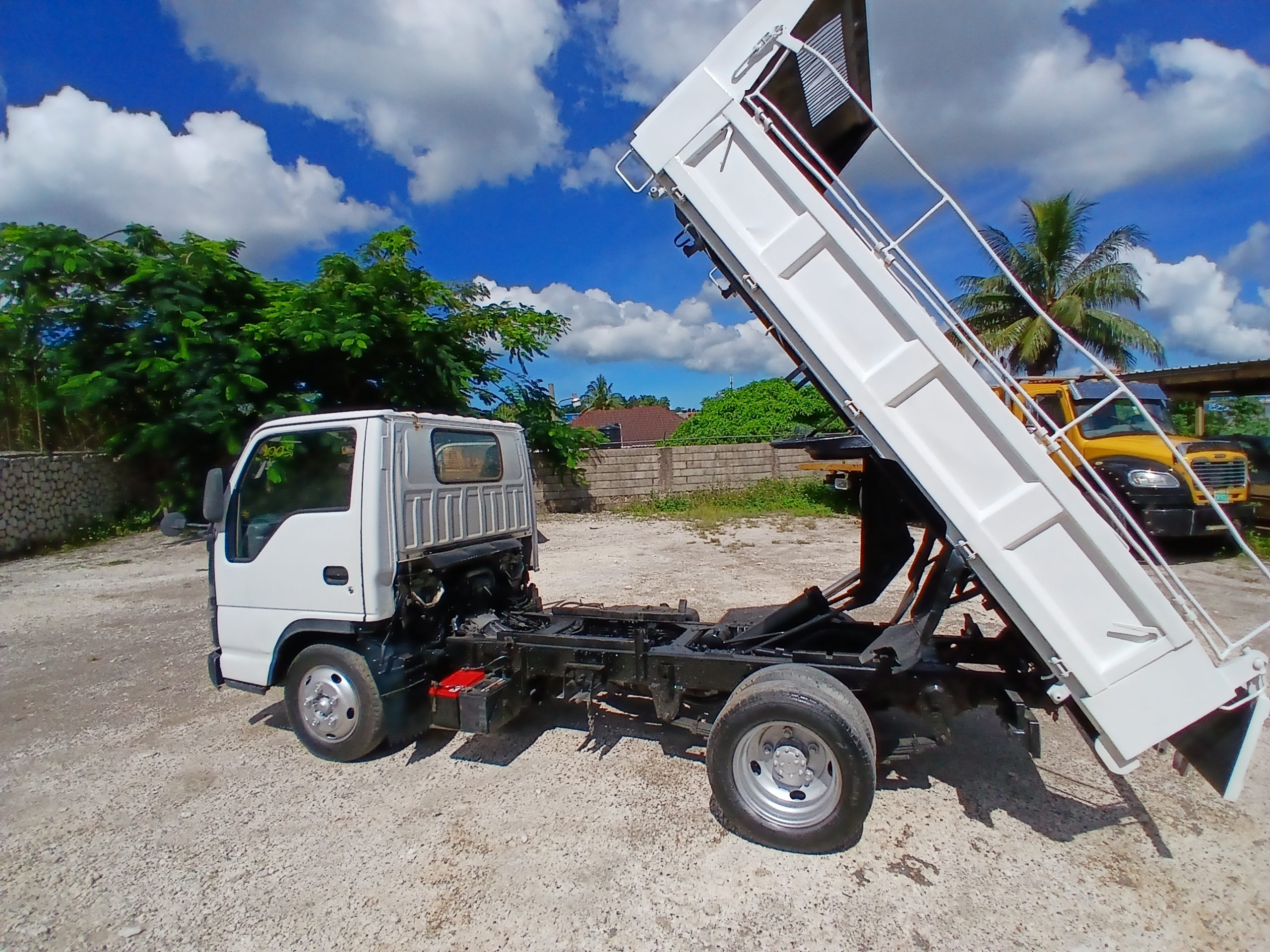2006 Mazda Titan Rebadged Tipper Truck