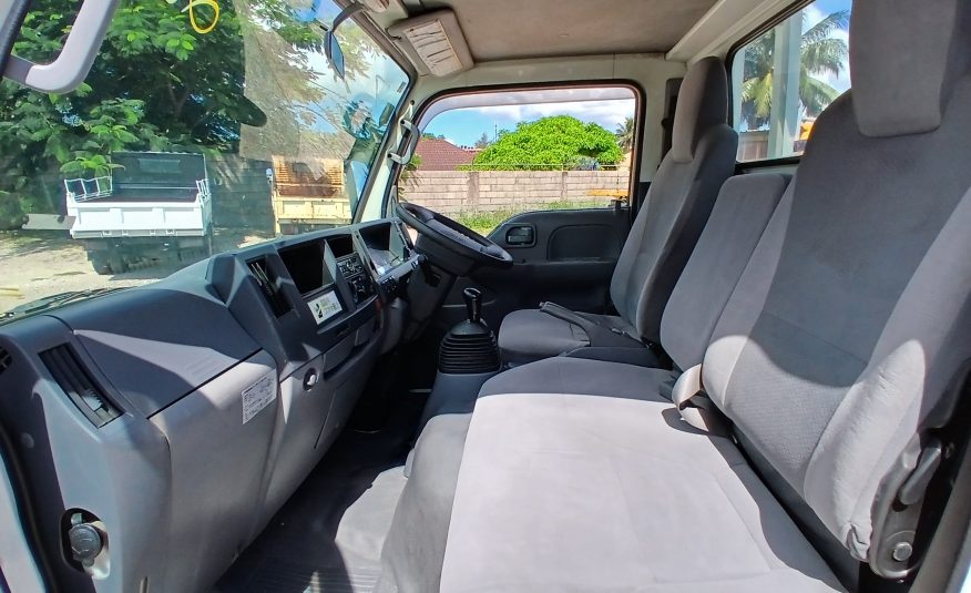 2015 Isuzu Elf Dropside Truck