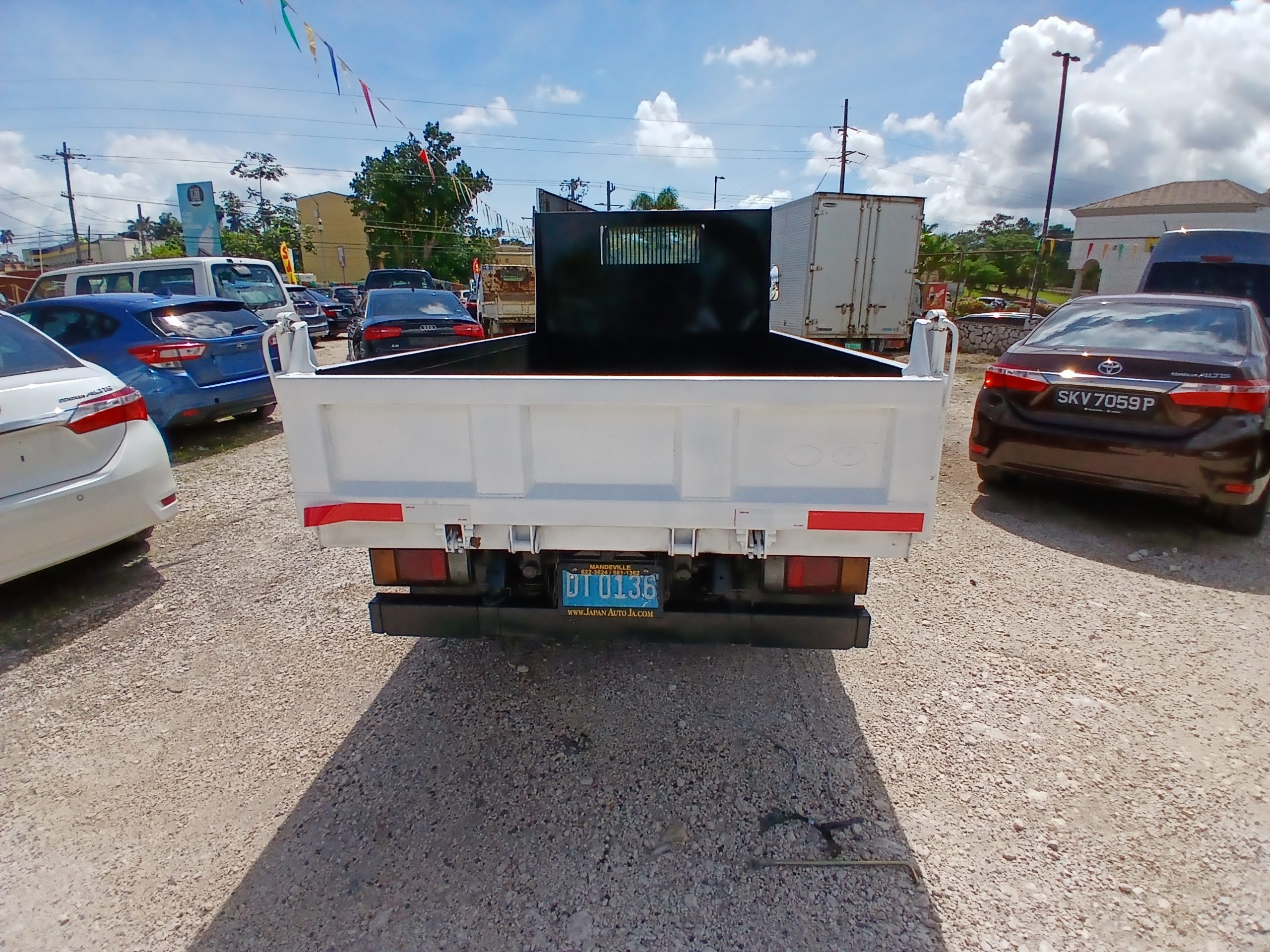 2015 Mazda Titan Rebadged Tipper Truck
