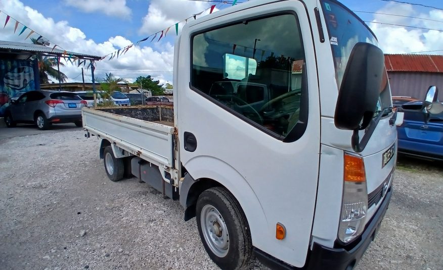 2014 Nissan Atlas Truck