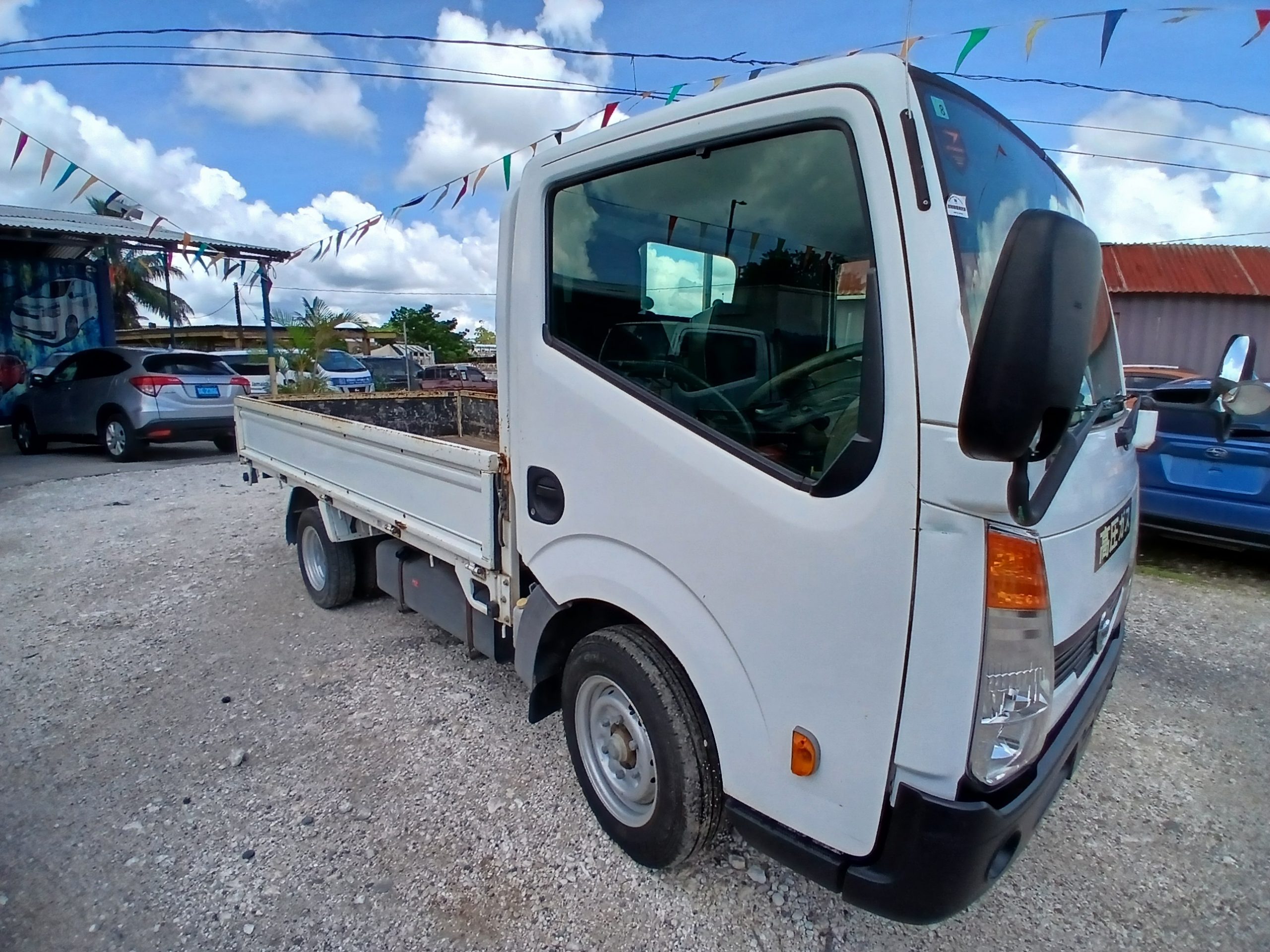 2014 Nissan Atlas Truck