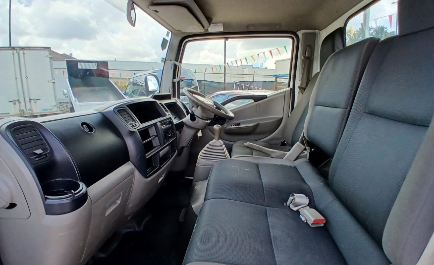 2014 Nissan Atlas Truck