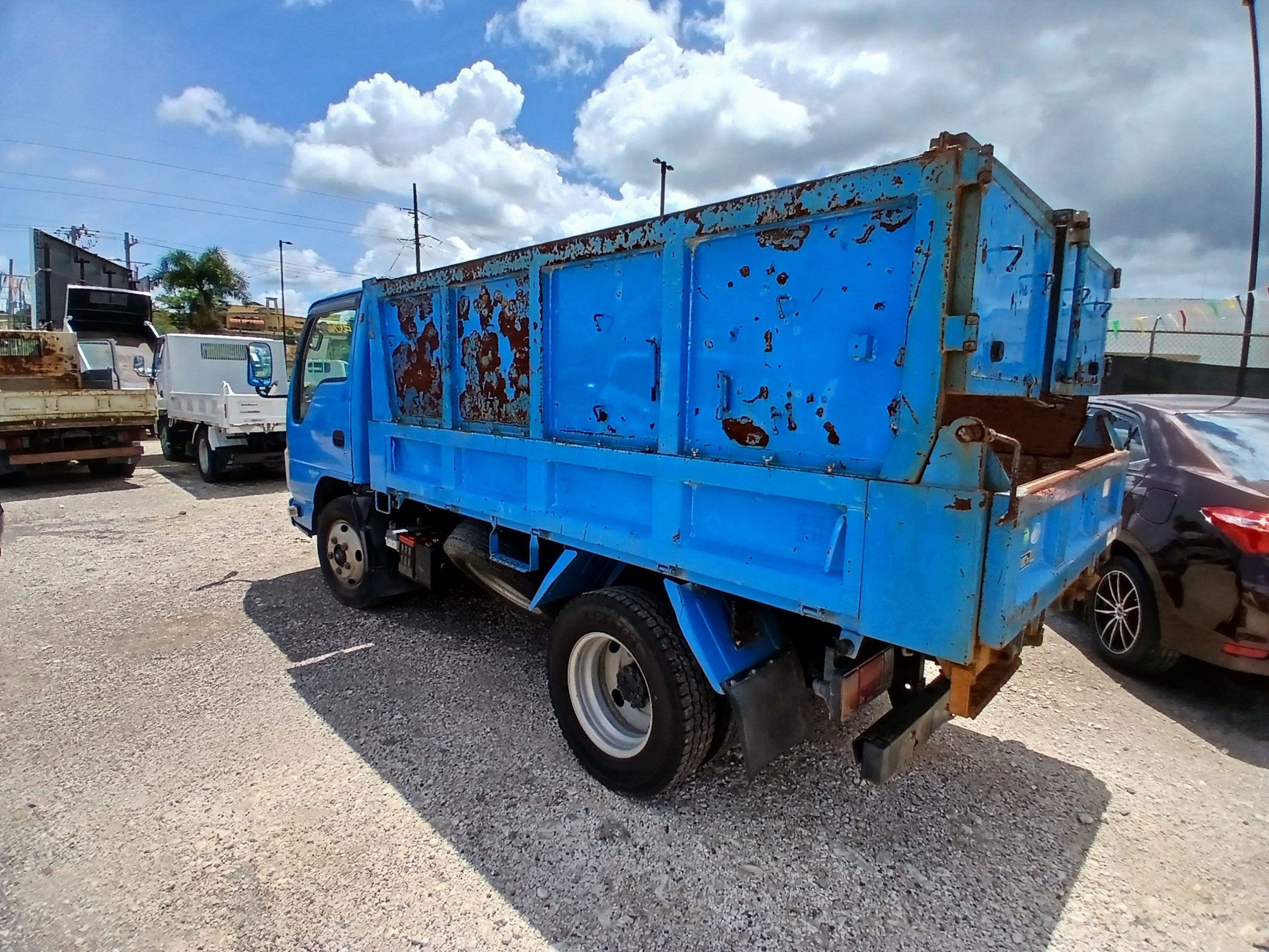 2009 Nissan Condor Rebadged Truck