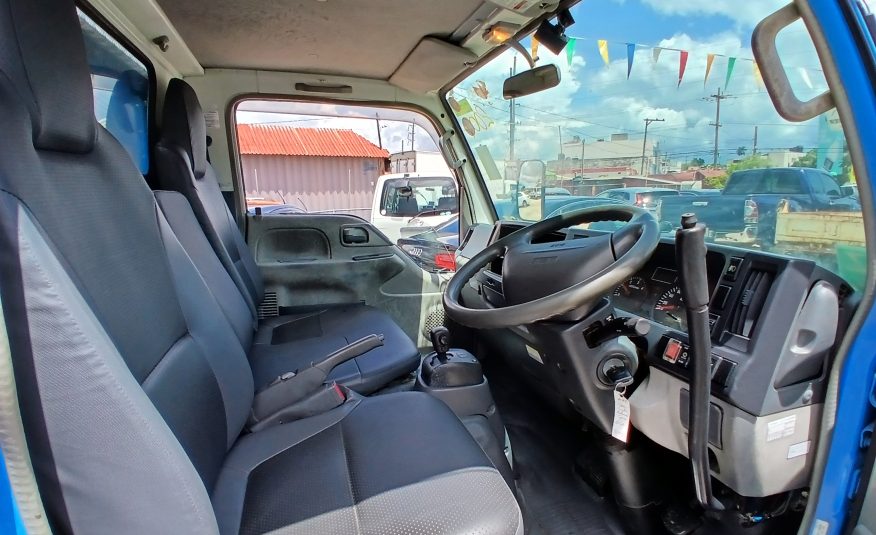 2009 Nissan Condor Rebadged Truck