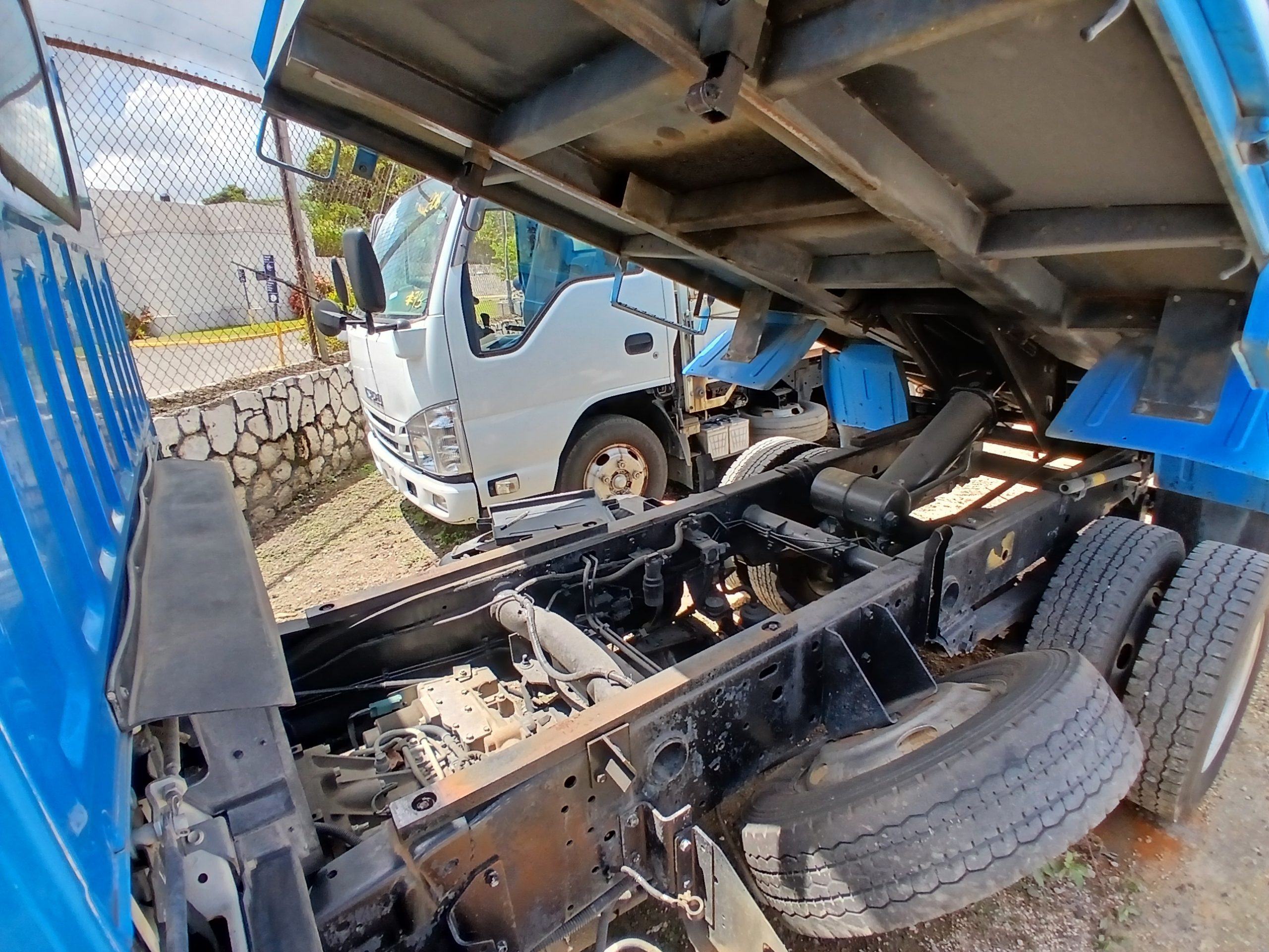 2009 Nissan Condor Rebadged Truck