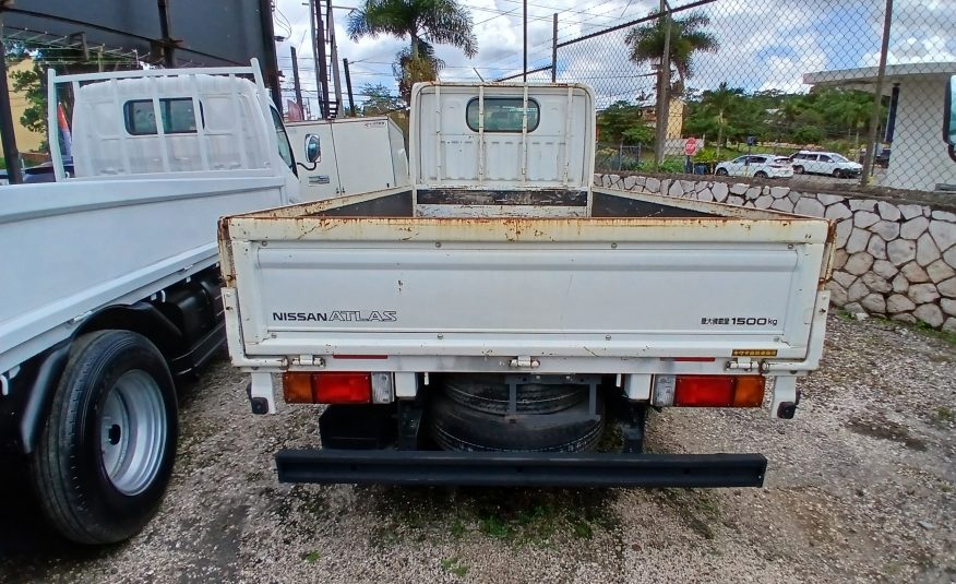 2014 Nissan Atlas Truck