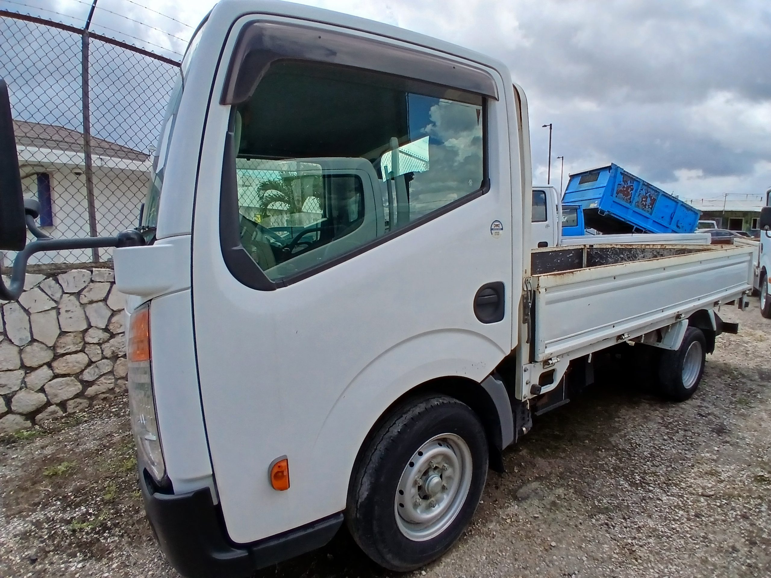 2014 Nissan Atlas Truck