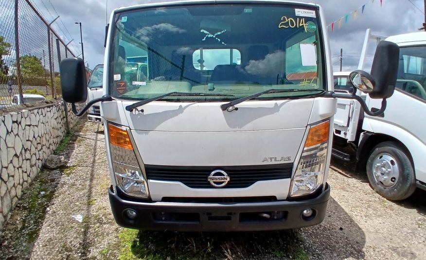 2014 Nissan Atlas Truck