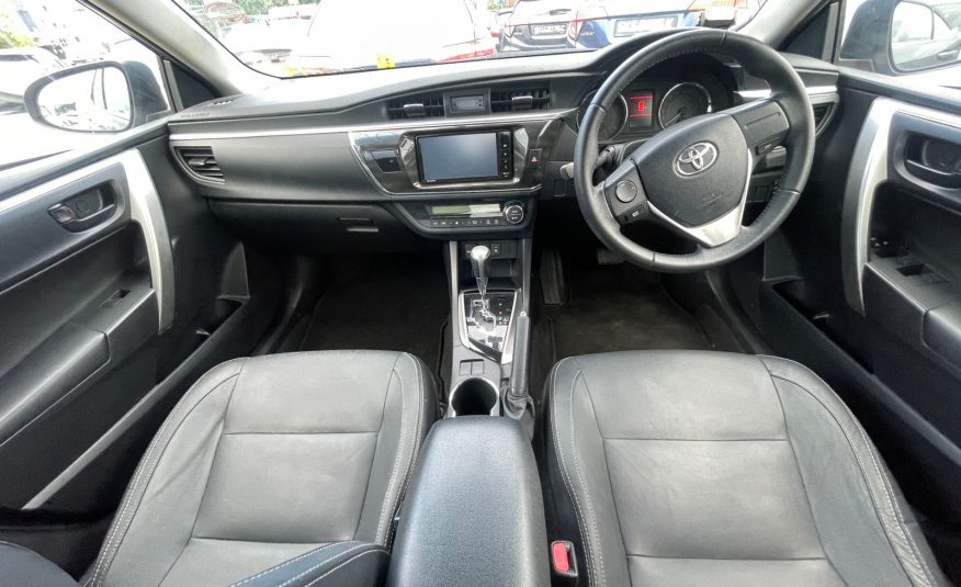 2015 Toyota Corolla Altis