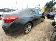 2015 Toyota Corolla Altis