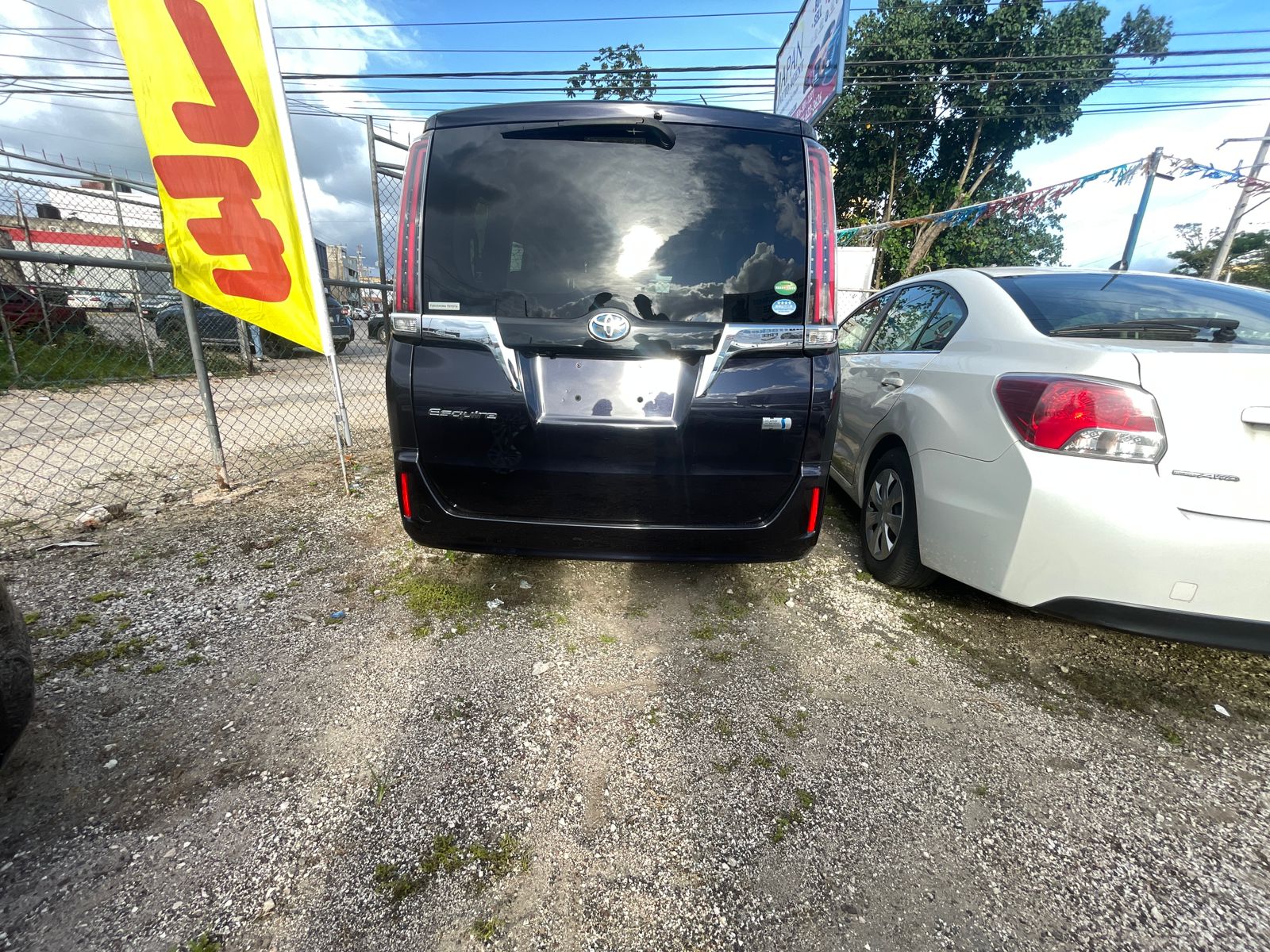 2017 Toyota Esquire