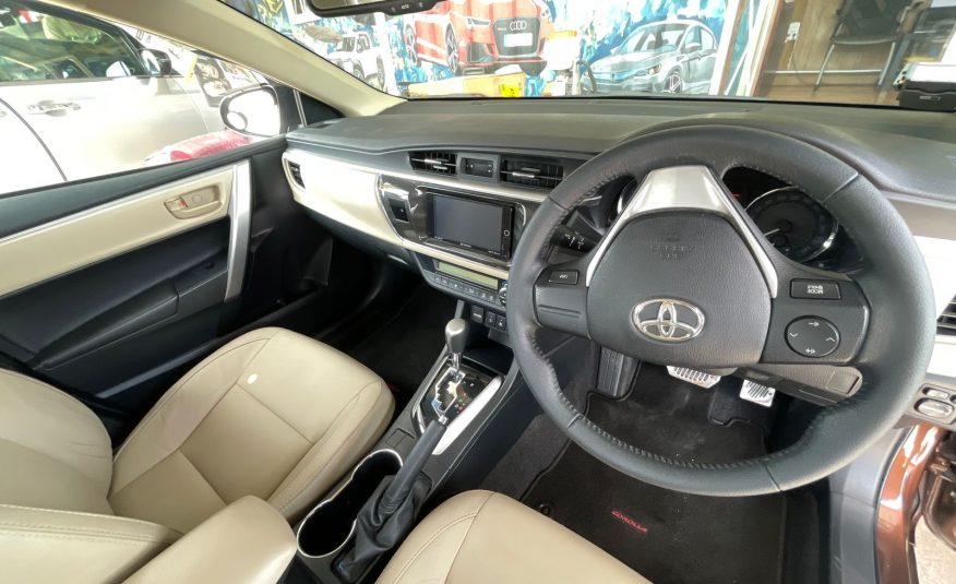 2015 Toyota Corolla Altis