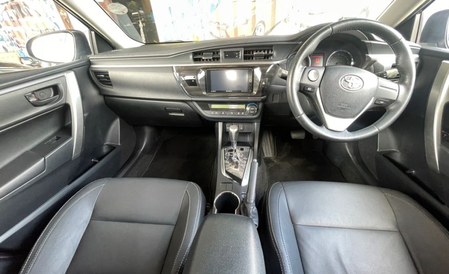 2015 Toyota Corolla Altis