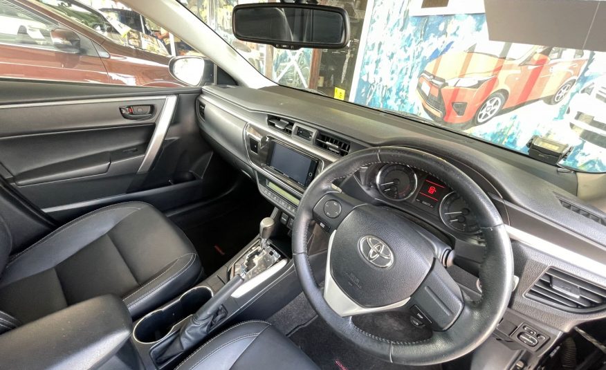 2015 Toyota Corolla Altis