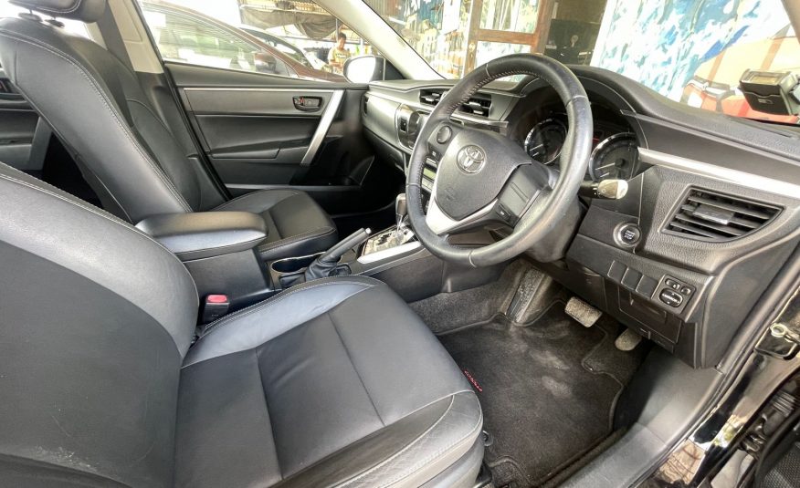 2015 Toyota Corolla Altis