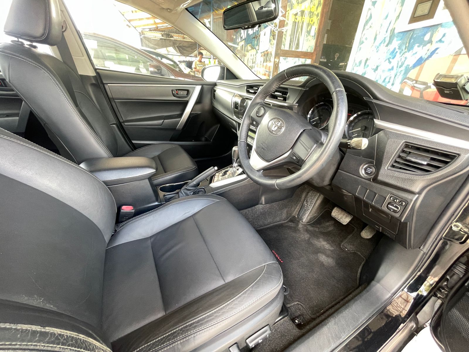 2015 Toyota Corolla Altis