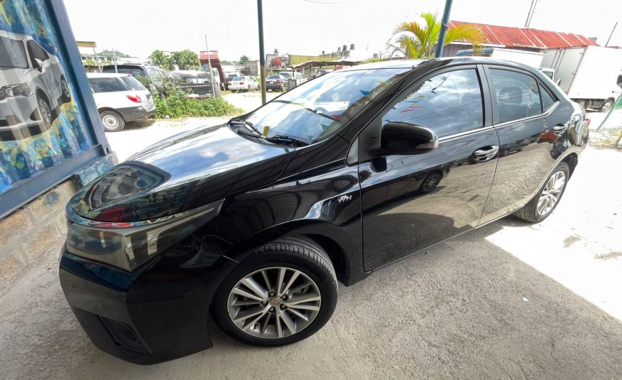 2015 Toyota Corolla Altis