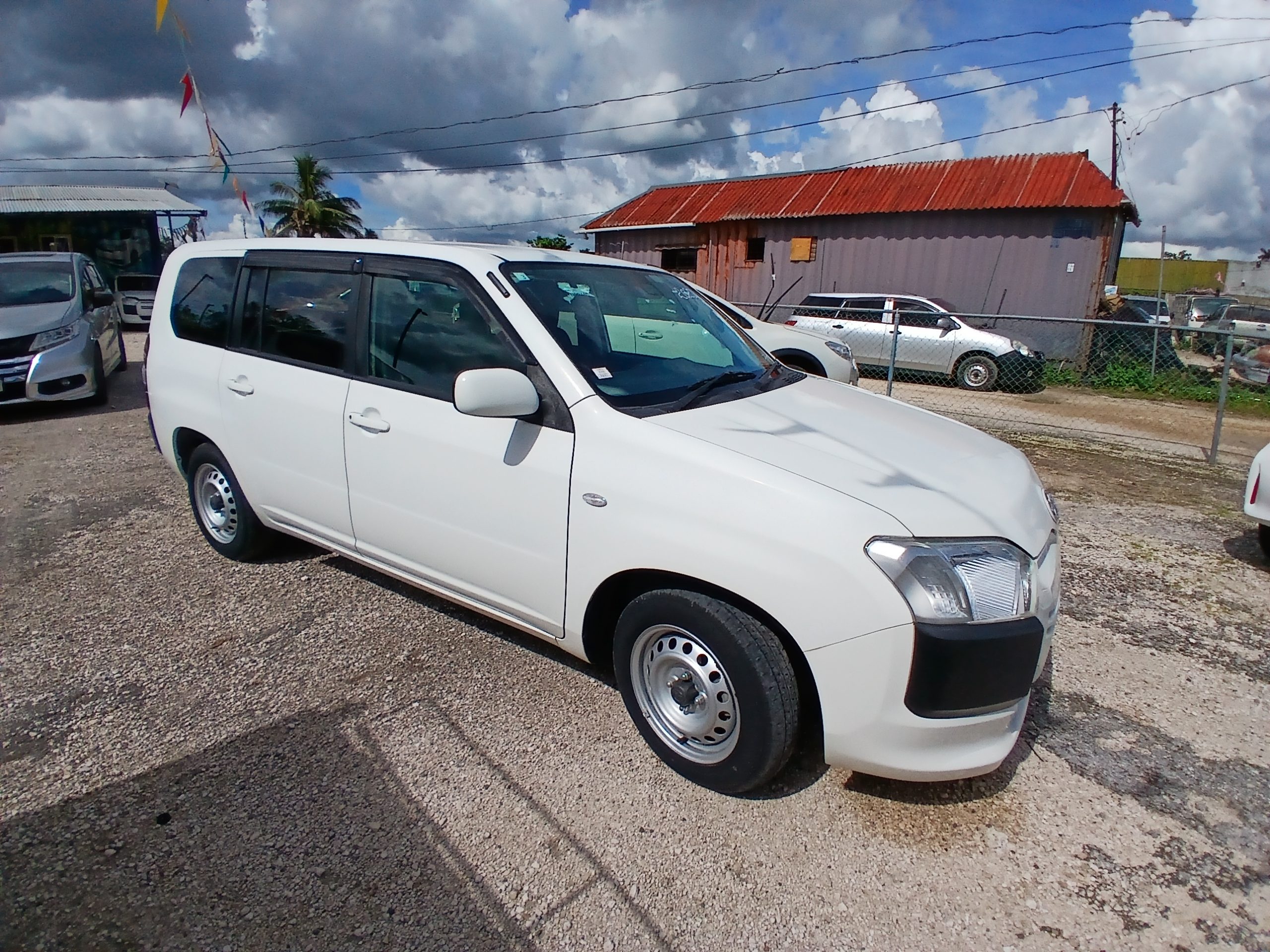 2020 Madza Familia Van