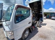 2014 Mitsubishi Canter