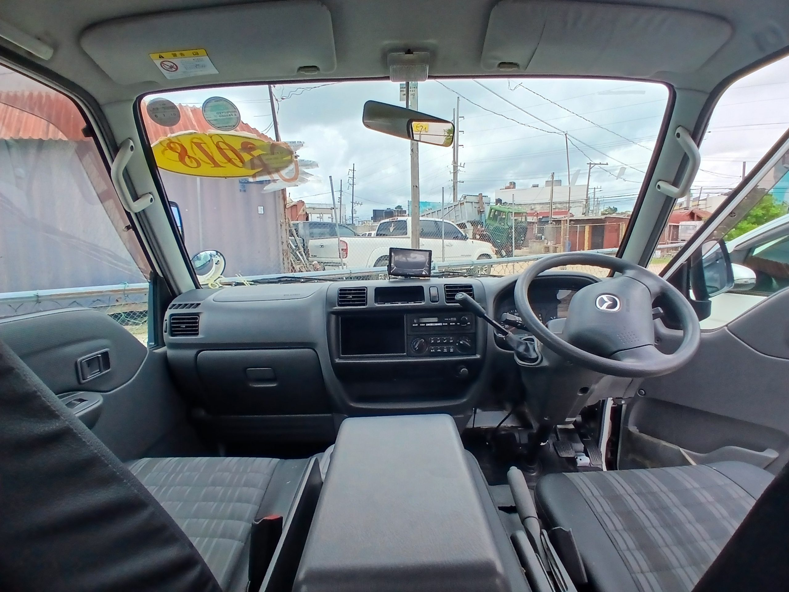 2018 MAZDA BONGO VAN