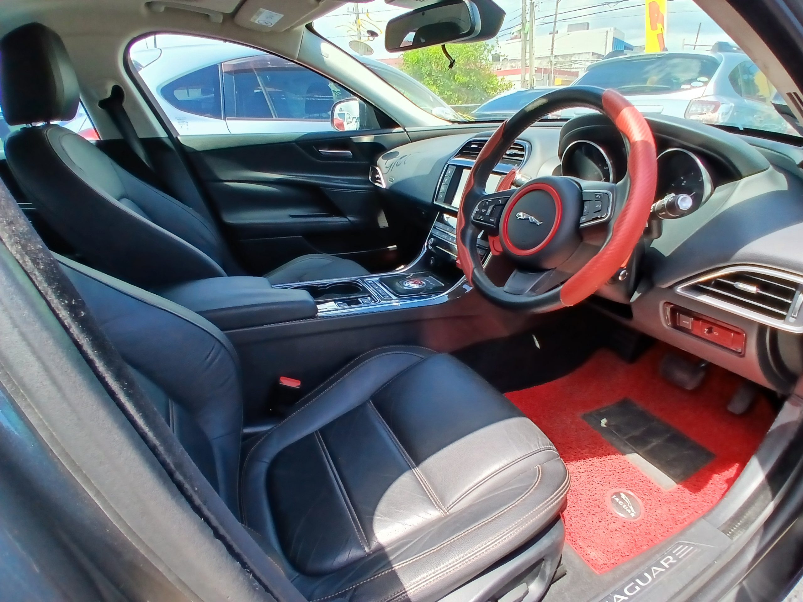 2016 Jaguar XE