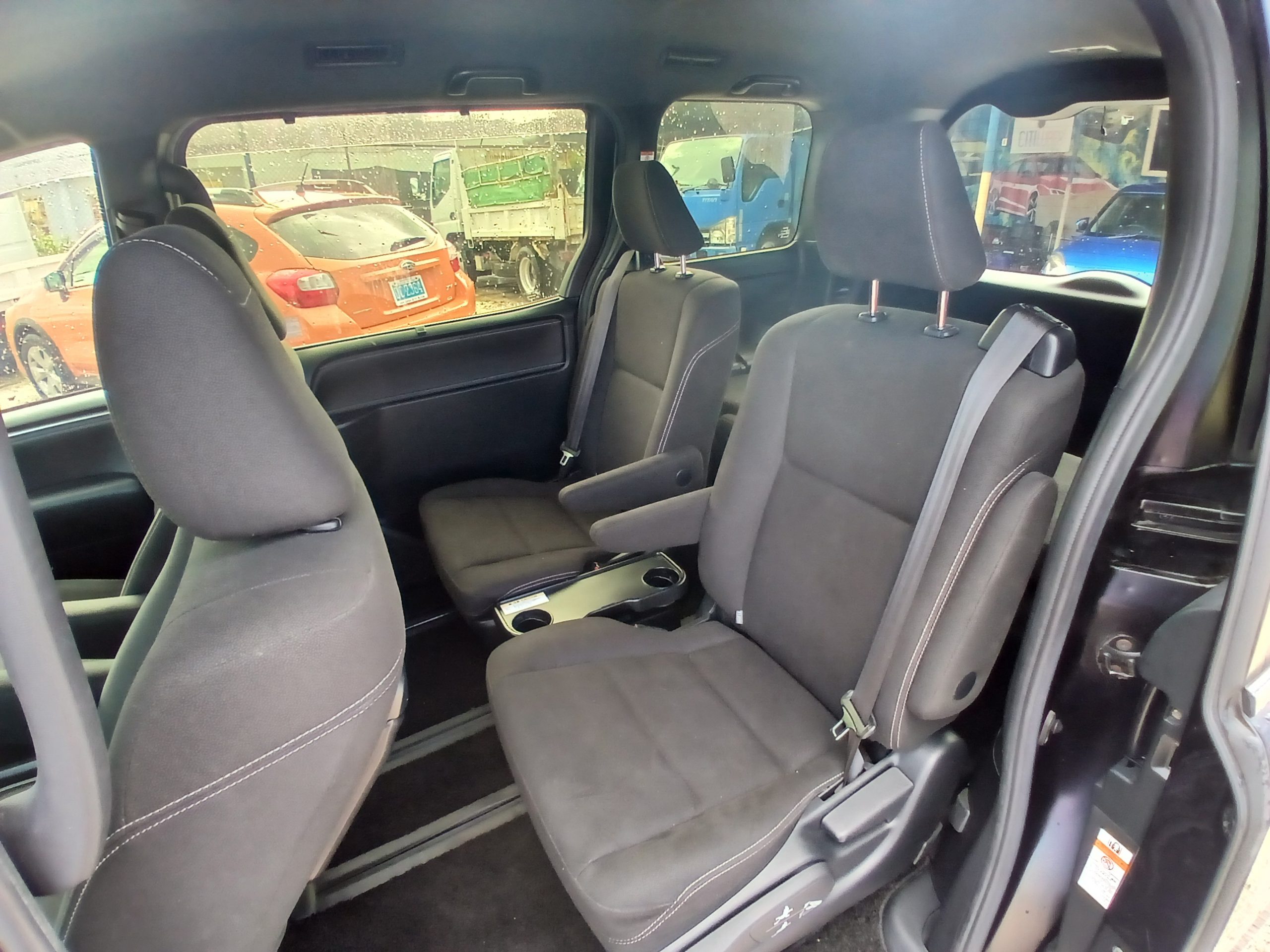 2017 Toyota Esquire Hybrid