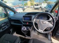 2017 Toyota Esquire Hybrid
