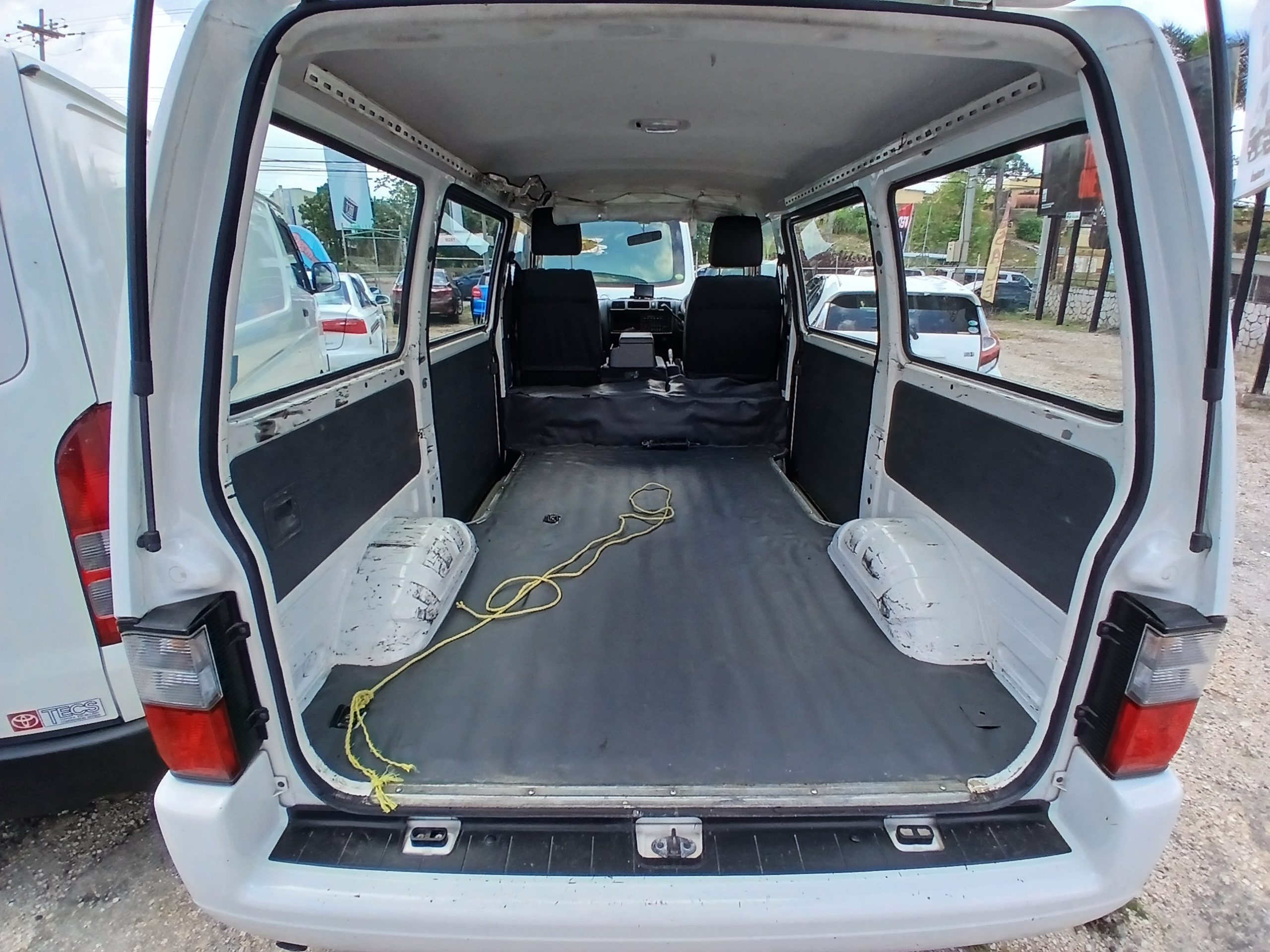 2018 MAZDA BONGO VAN