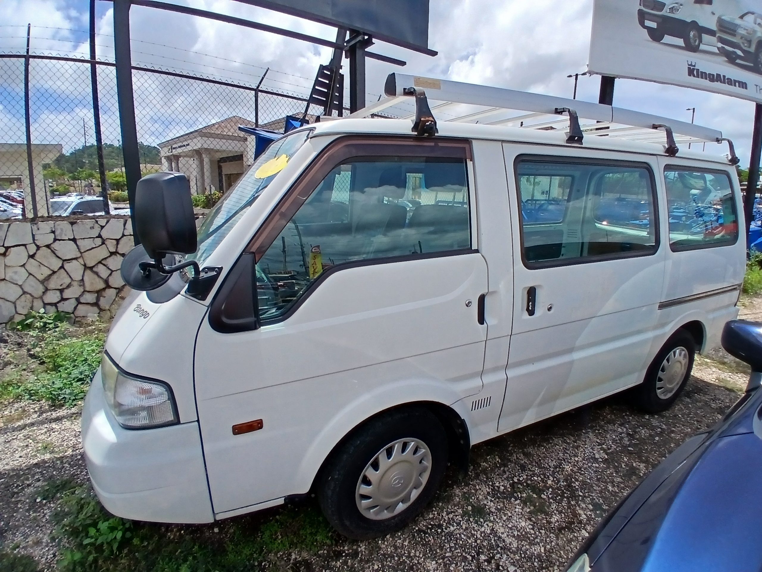 2018 MAZDA BONGO VAN