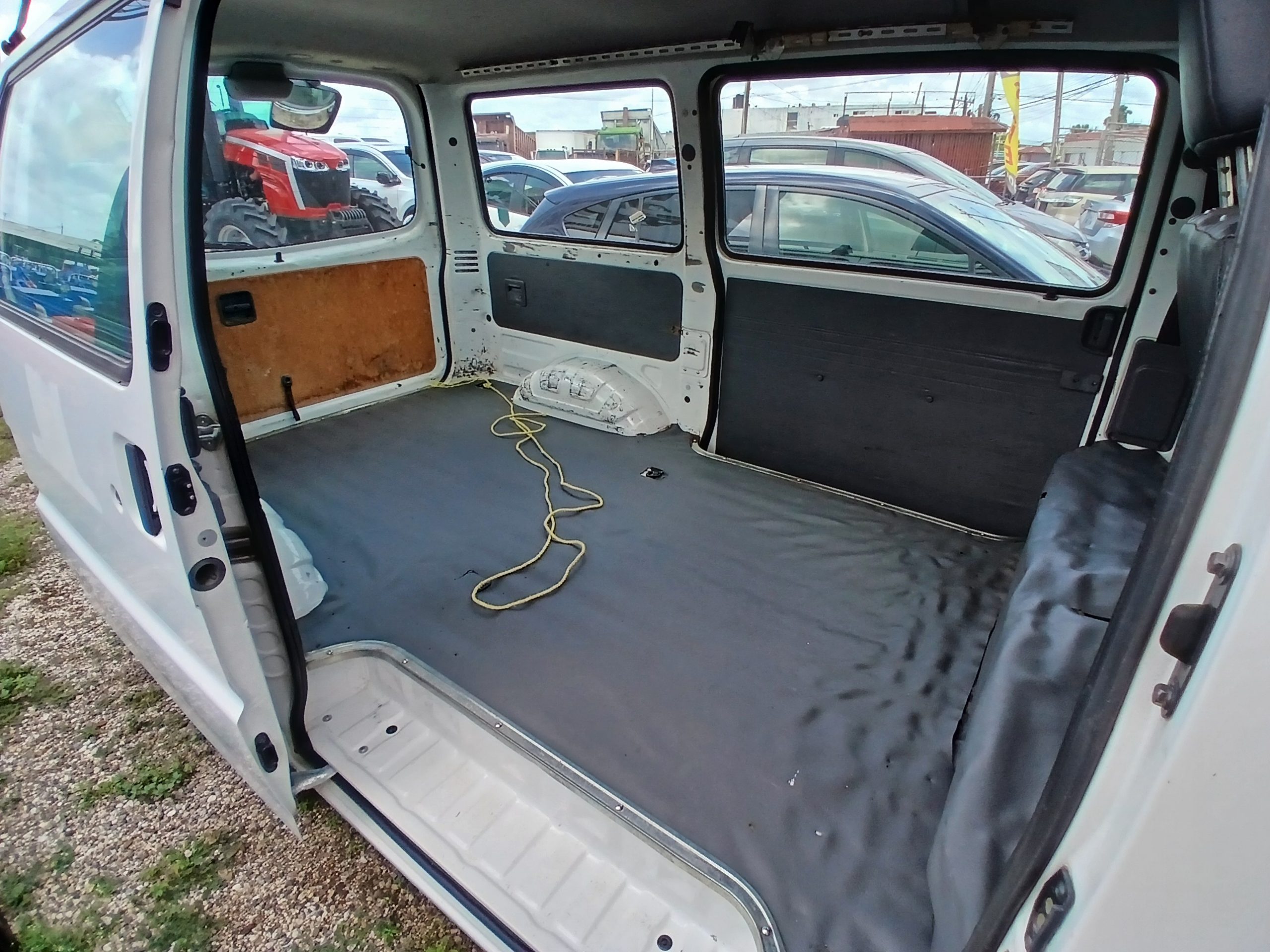 2018 MAZDA BONGO VAN