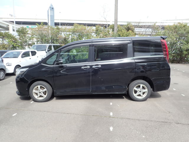 2015 Toyota Esquire