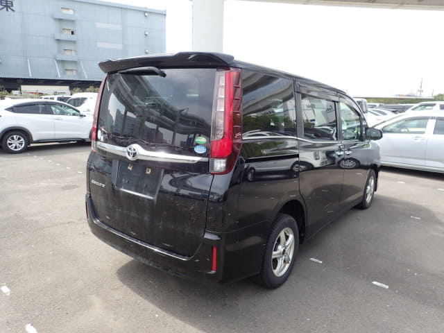 2015 Toyota Esquire