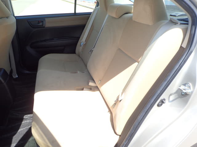 2015 Toyota Corolla Axio Hybrid