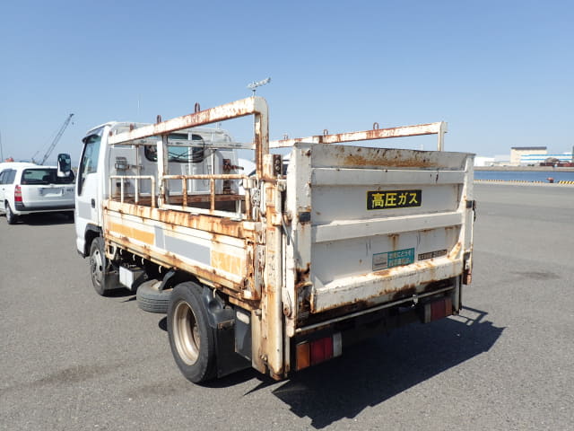 2008 Isuzu Elf