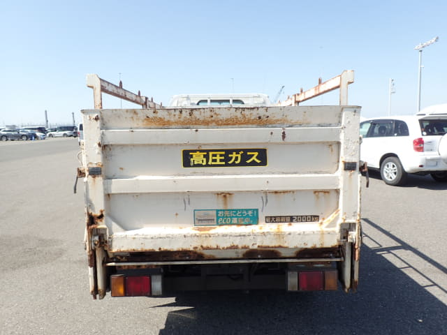 2008 Isuzu Elf