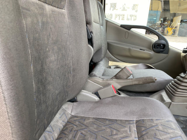 2016 Nissan Cabstar