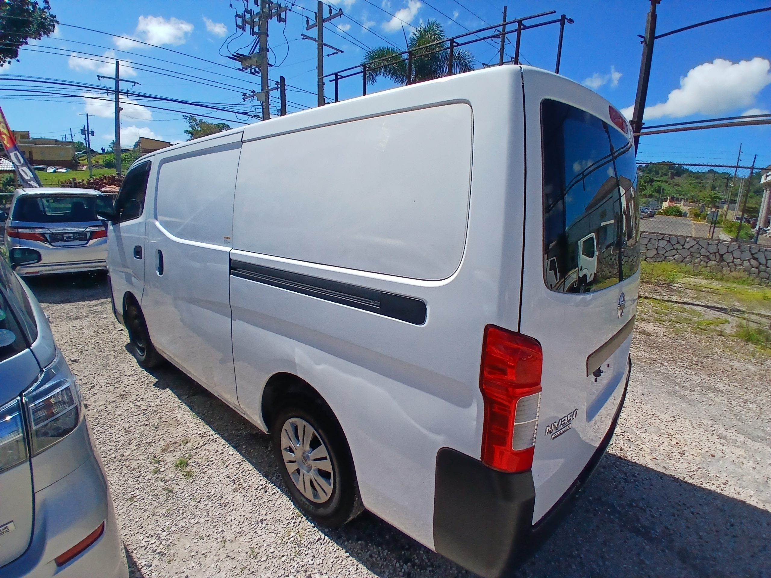 2015 Nissan Caravan