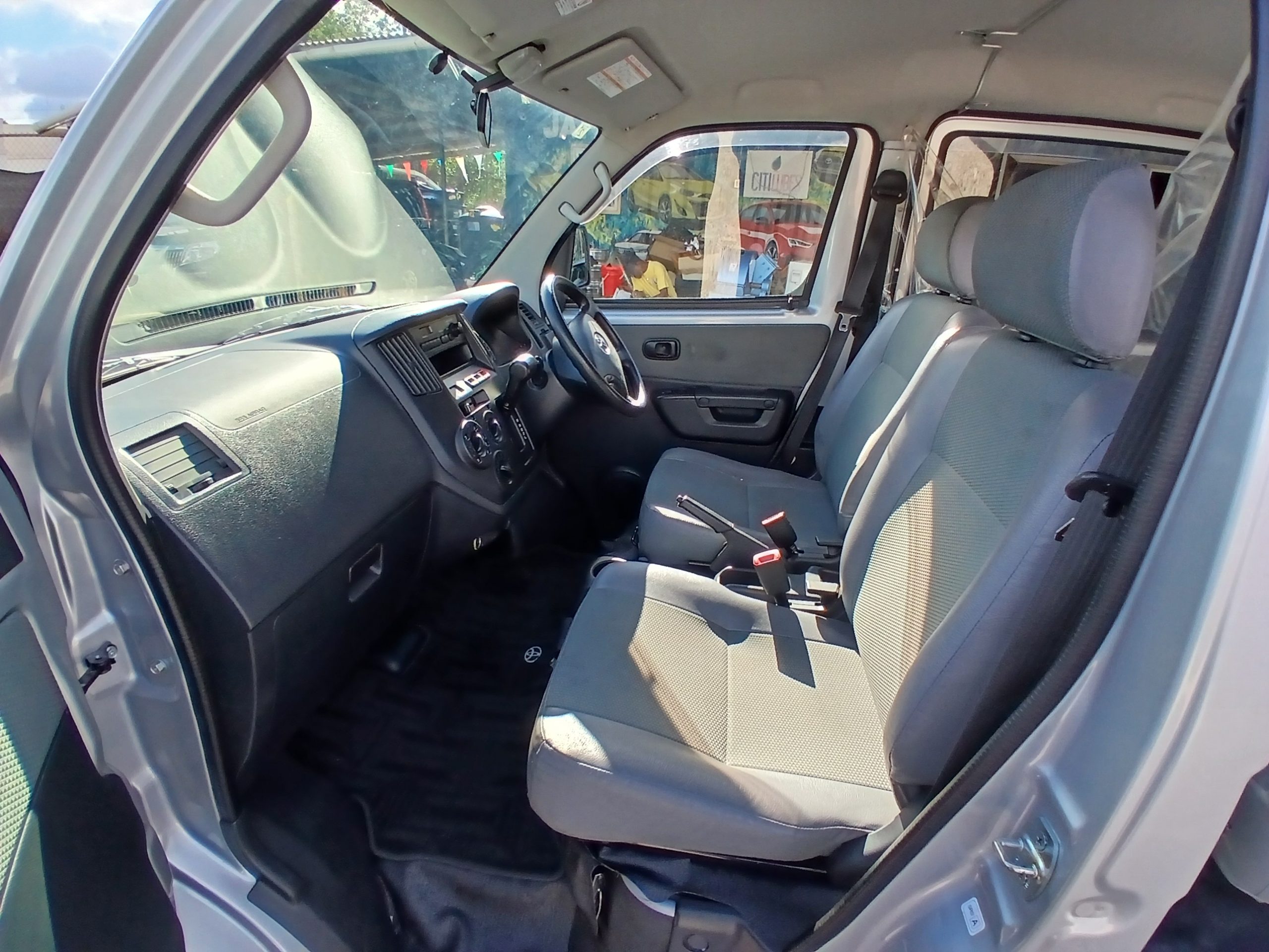2015 Toyota Townace GL